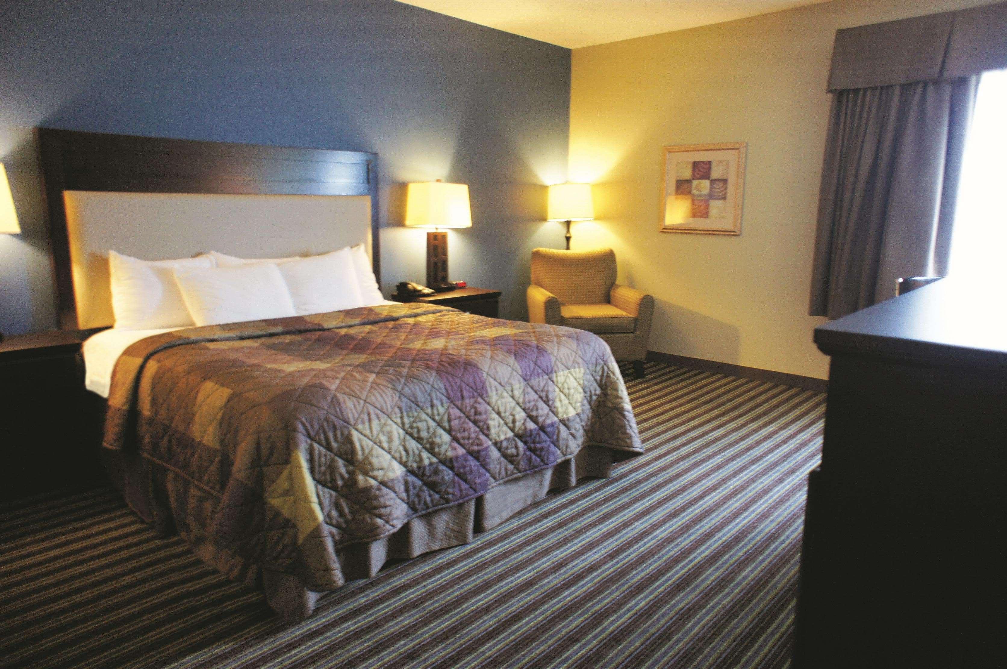 La Quinta Inn & Suites By Wyndham Broussard - Lafayette Area Kültér fotó