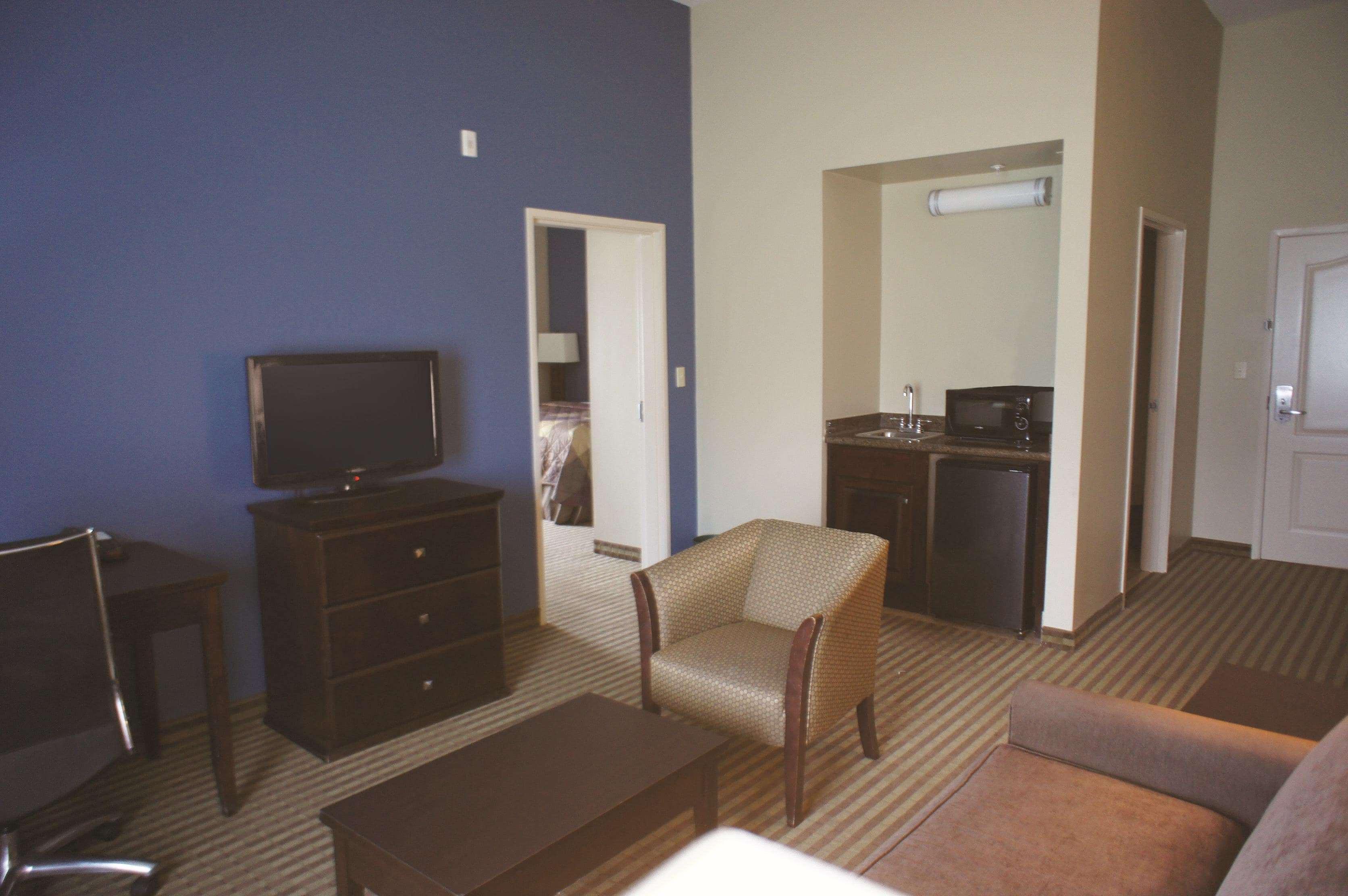 La Quinta Inn & Suites By Wyndham Broussard - Lafayette Area Kültér fotó