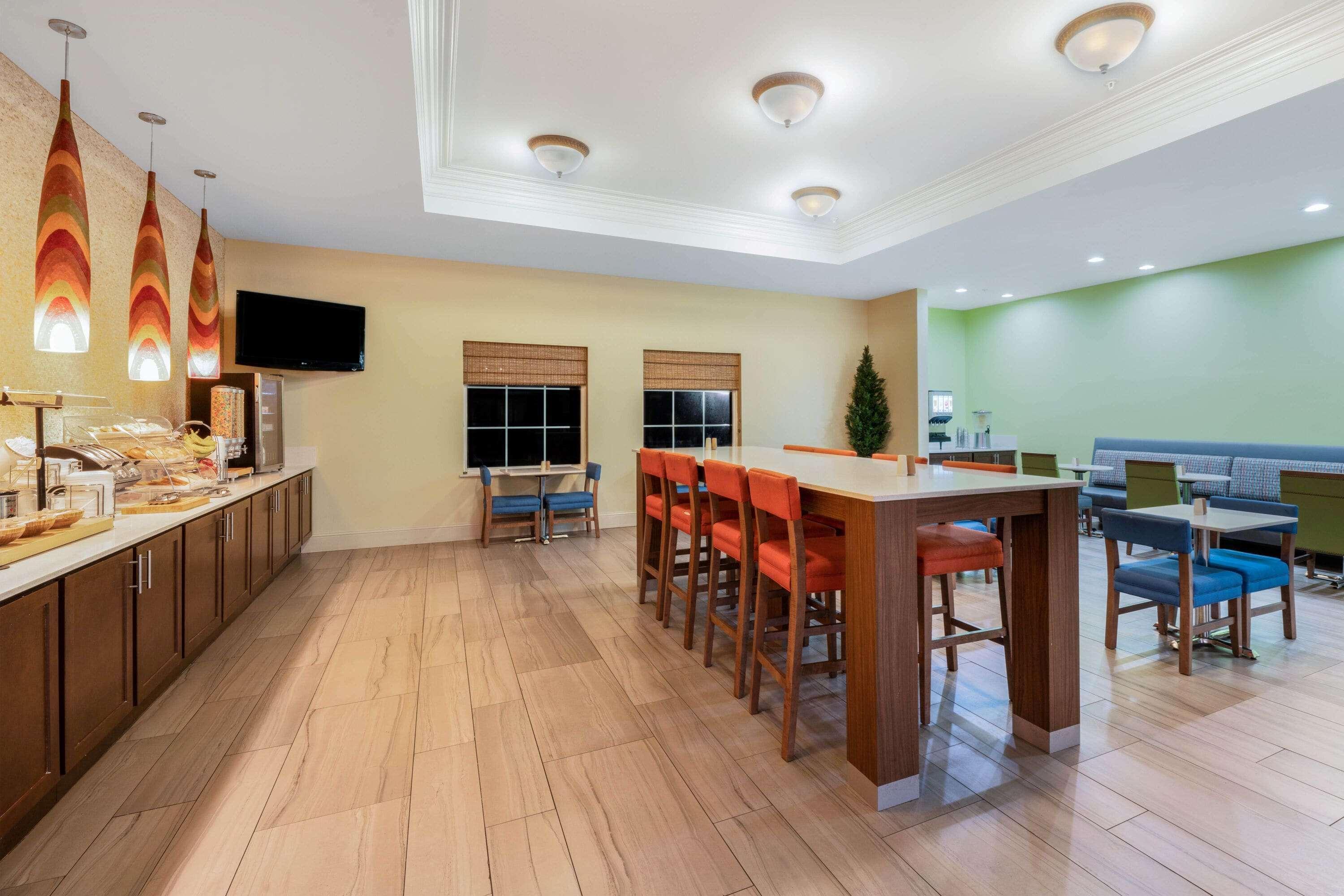 La Quinta Inn & Suites By Wyndham Broussard - Lafayette Area Kültér fotó